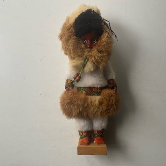 Native Eskimo Doll - Alaskan Hand Made doll...