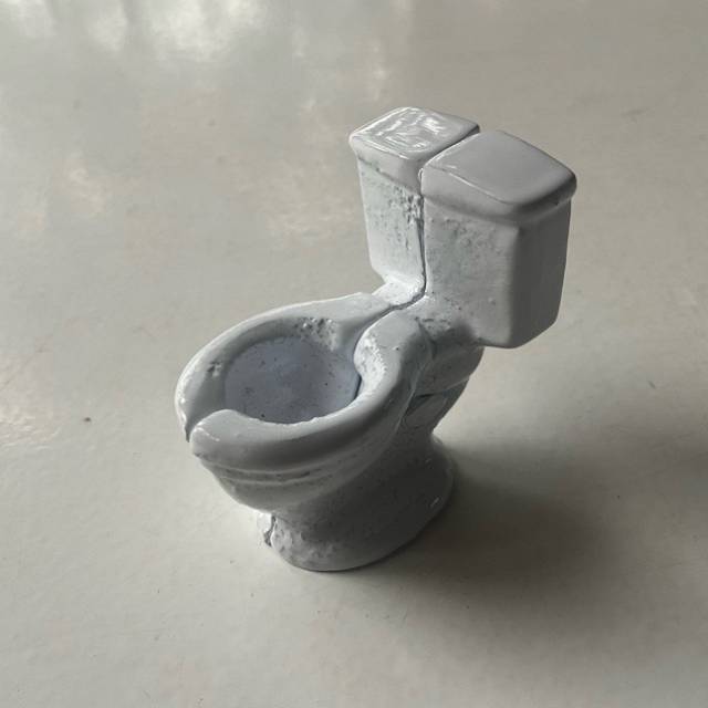 Fun Ho - Dolls House Furniture REPO (Toilet)...