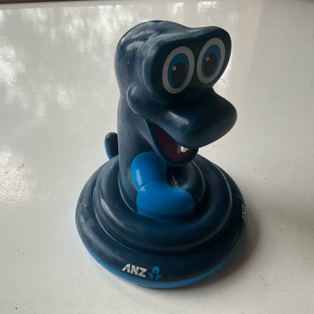 Money Box - Snake ANZ 2013 4th of Series Hig...