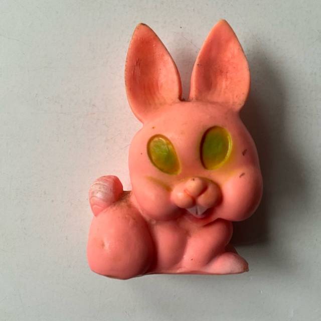 Rubber Rabbit Bath Toy 1980’s (11cm Height)