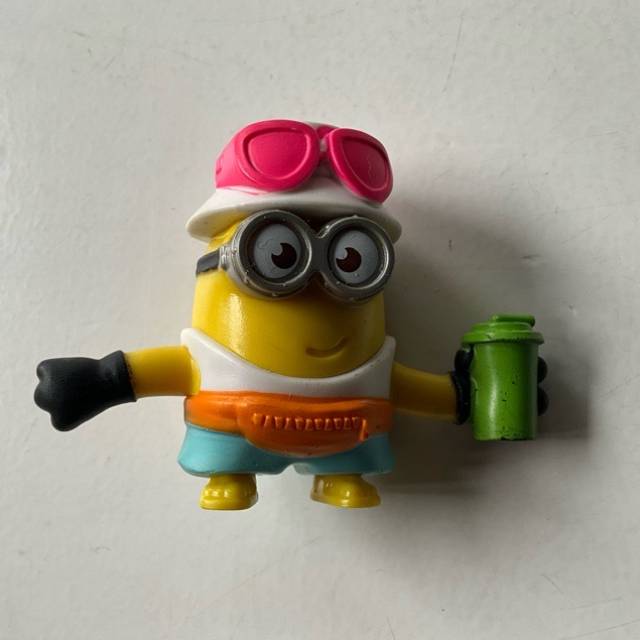 McDonald’s 2019 - Minions Vacation Tourist...