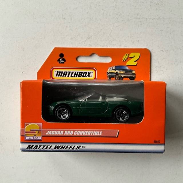 MB JAGUAR XK8 CONVERTIBLE No 2 1999 (LYL 37)