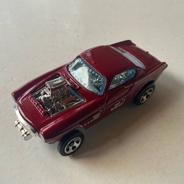 HL Volvo P1800 Gasser Red HKG27 2022 Malaysia