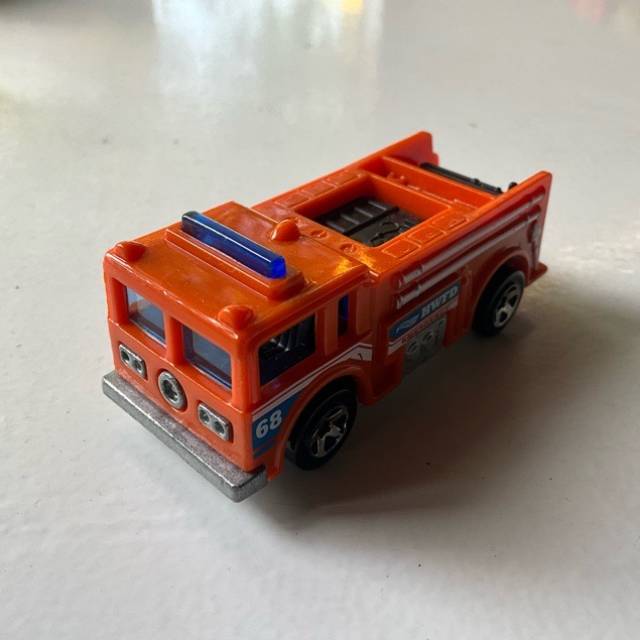 HL Fire Eater Orange (68) 2013 Thailand