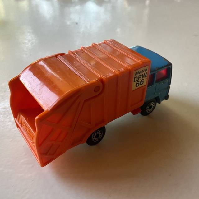 vintagetoy_47063.jpg