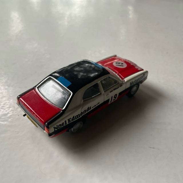 vintagetoy_47100.jpg
