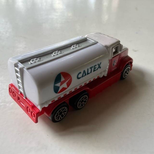vintagetoy_48754.jpg
