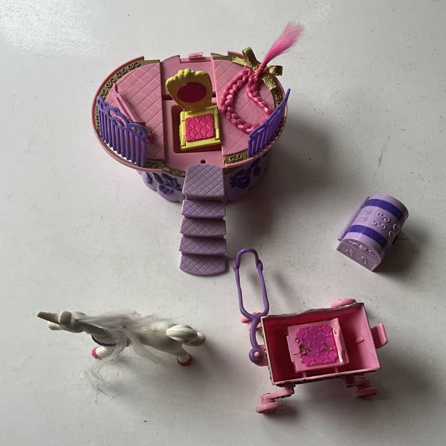 vintagetoy_48930.jpg
