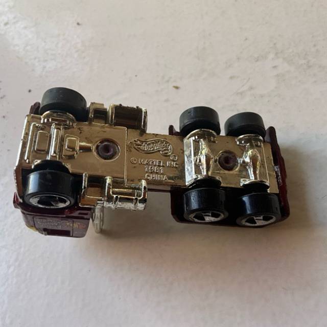 vintagetoy_50301.jpg