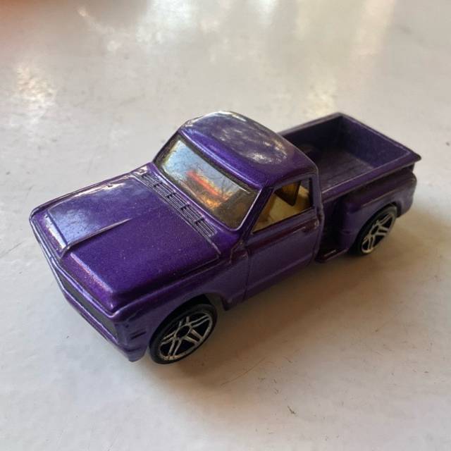 HL CUSTOM ‘69 CHEVY TRUCK Purple 2001 Thai...