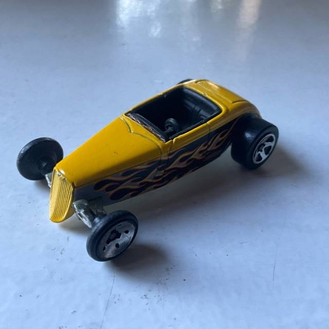 HL Yellow 1933 Ford Lo-Boy 2005 Malaysia