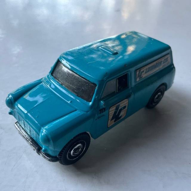MB 1965 Austin Mini Van blue 2006 MB713