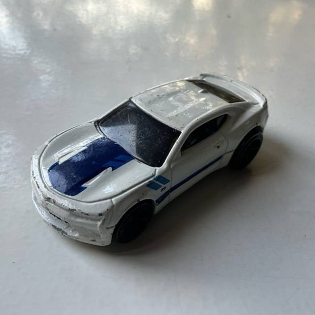 HL 2016 Camaro SS White RHP14 2015 Malaysia