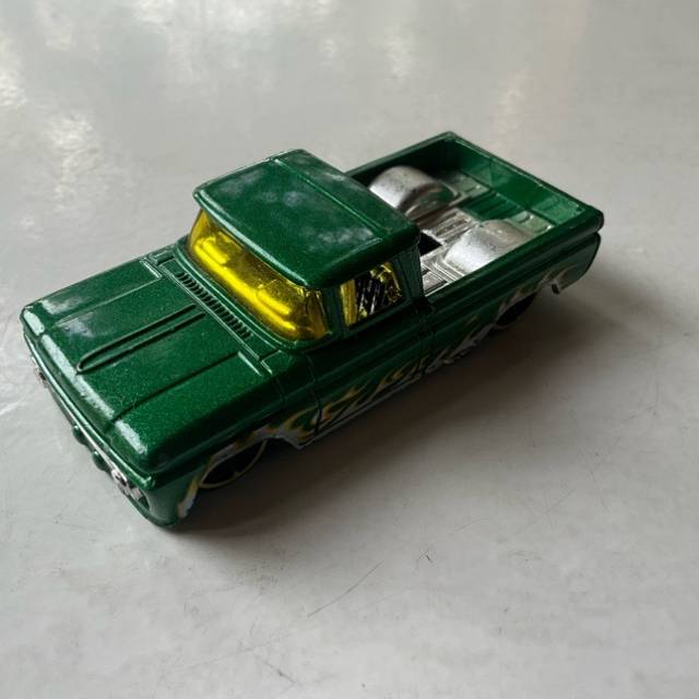 HL Custom ‘62 Chevy Truck Green 2007 Thail...