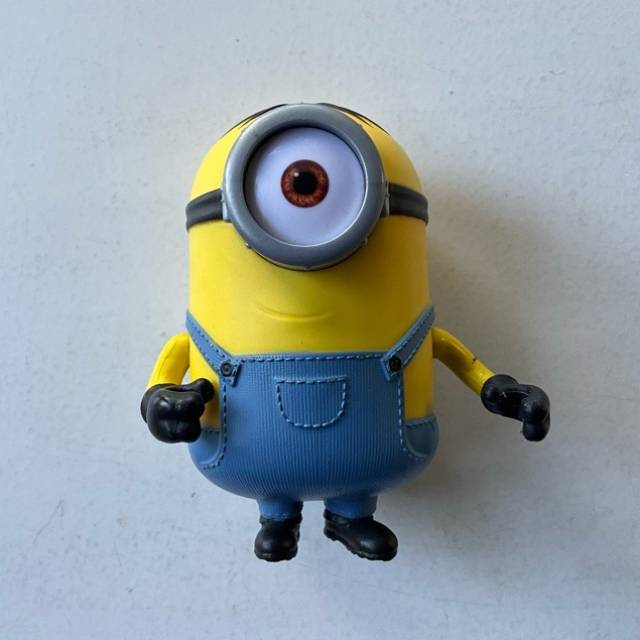 McDonald’s 2015 - Minions - Minion in blue...