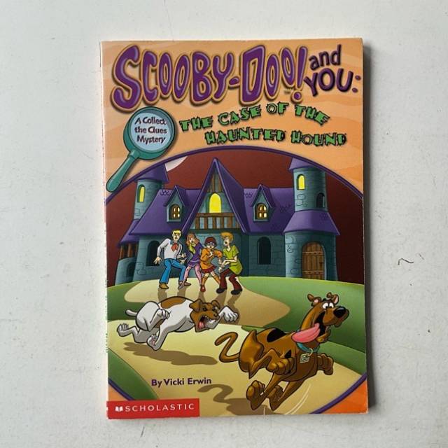 SCOOBY-DOO THE CASE OF THE HAUNTED HOUSE 2000