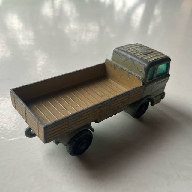 vintagetoy_54035.jpg