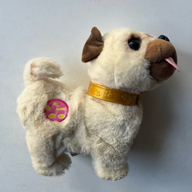 ZURU Pets Alive Poppy The Booty Shakin Pug -...