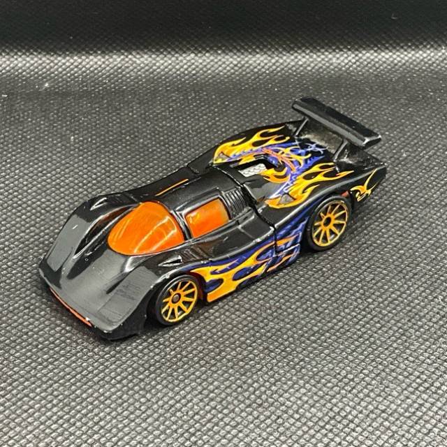 HL Sol-Aire CX4 Black w Flames Opening Back...