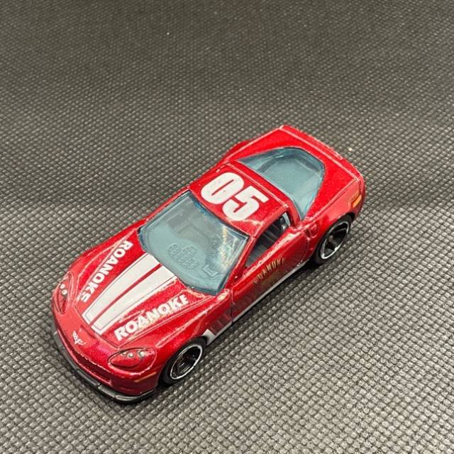 HL Corvette Roanoke Fire EMS Red Car (05) T9...
