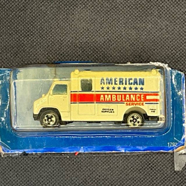 HW Blackwall 1989 American Ambulance MOC EMT...