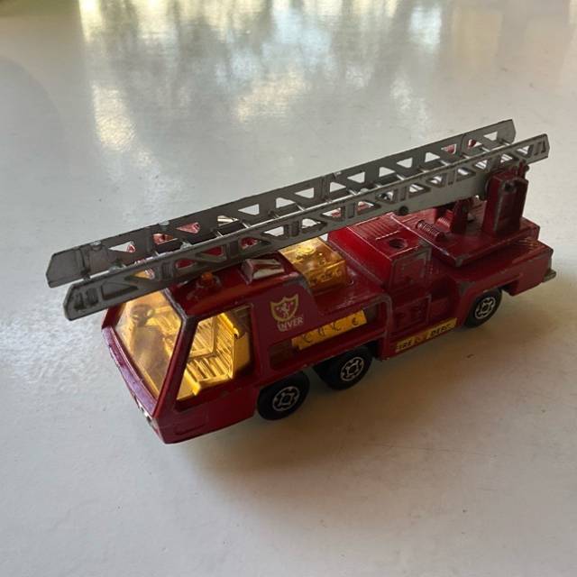 MB SUPER KINGS K9 “Fire Tender 1972 Fire E...