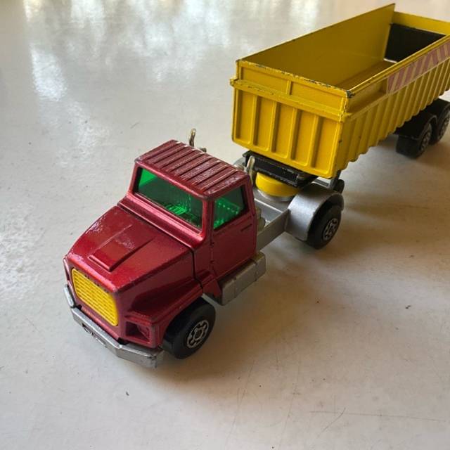 vintagetoy_58085.jpg
