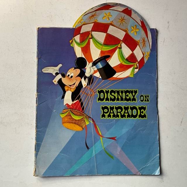 DISNEY ON PARADE AUSTRALIAN TOUR 1971 to 197...