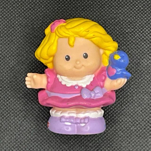 FISHER PRICE LITTLE PEOPLE Sarah Lynn Pink D...
