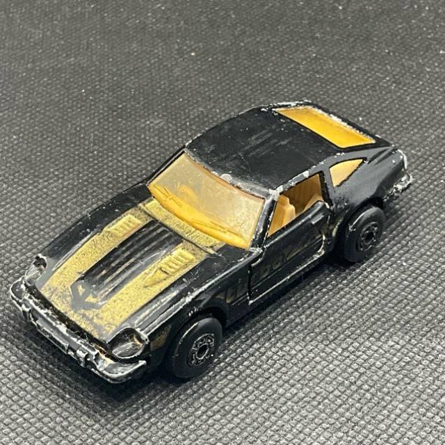 MB DATSUN 280ZX 2 + 2 Black Gold 1982