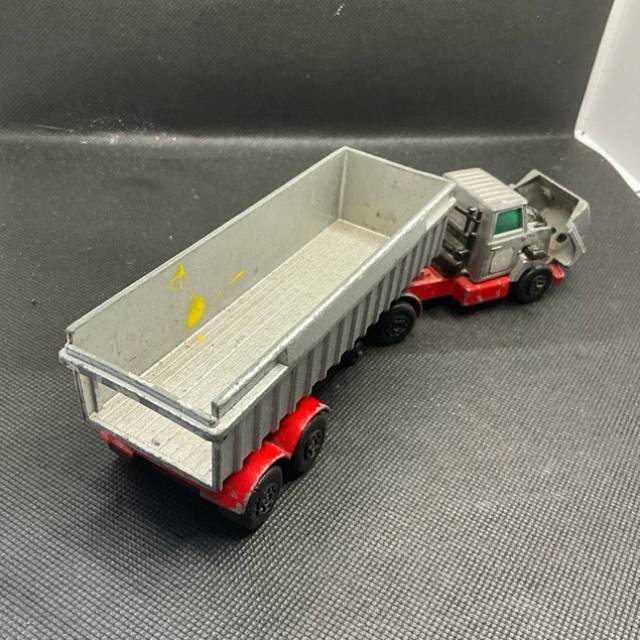 vintagetoy_60530.jpg