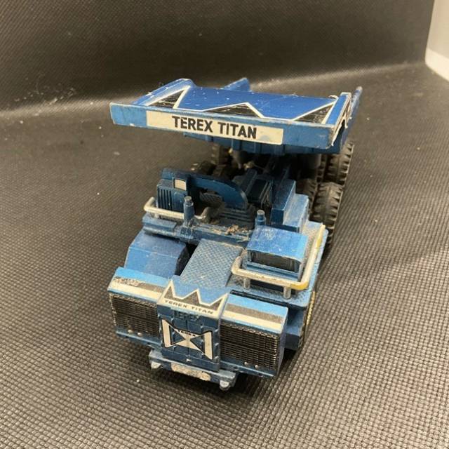 vintagetoy_61105.jpg