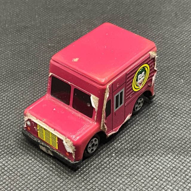 ERTL 1532 DC COMICS THE JOKER VAN MADE IN CH...