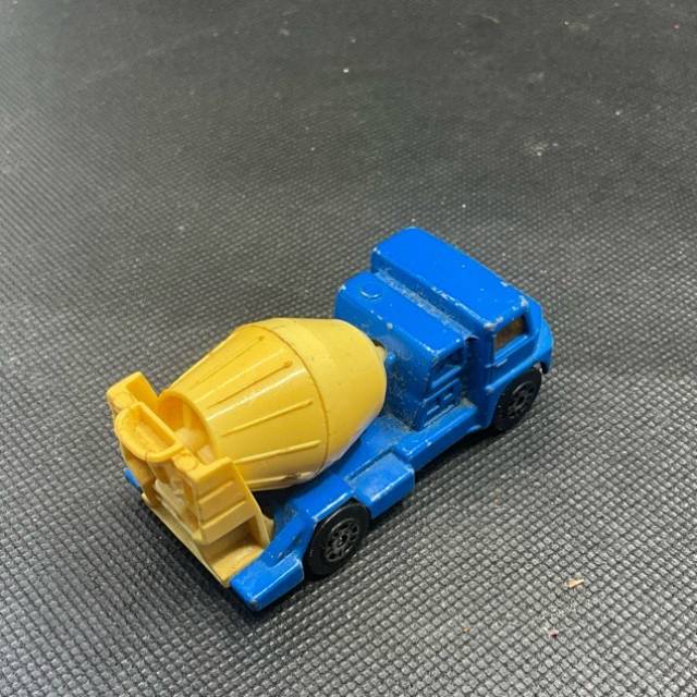 vintagetoy_61893.jpg