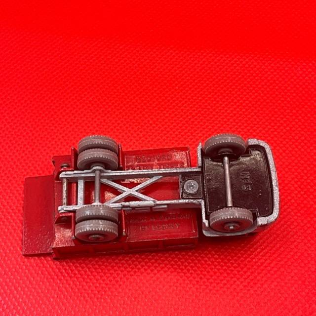 vintagetoy_62176.jpg