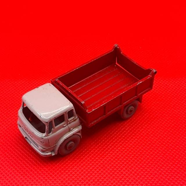 MB LESNEY BEDFORD 7.5 TON TIPPER Grey Wheels...