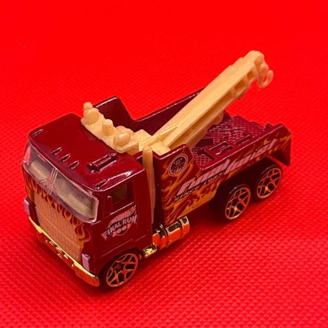 HL 2003 Rig Wrecker Metallic Red w Gold Boom...