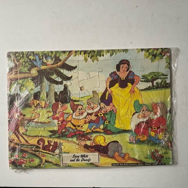 PUZZLE Snow White and the Dwarfs HOLDSON J10...