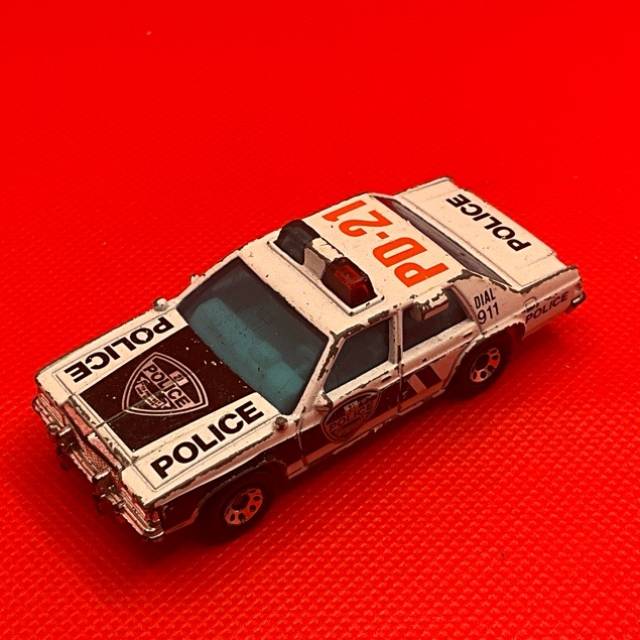 MB Ford LTD Police Car 1997 RARE Model