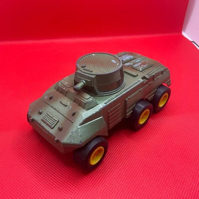 TootsieToy Die Cast Metal M-8 Armored Car Ta...