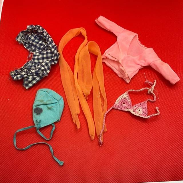 Barbie 1970s Mix of Clothes