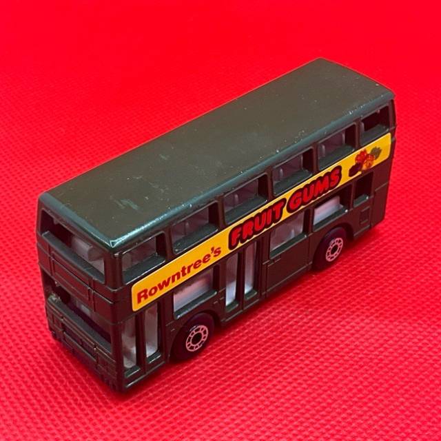 MB Green LONDON BUS Rowntree’s FRUIT GUMS...