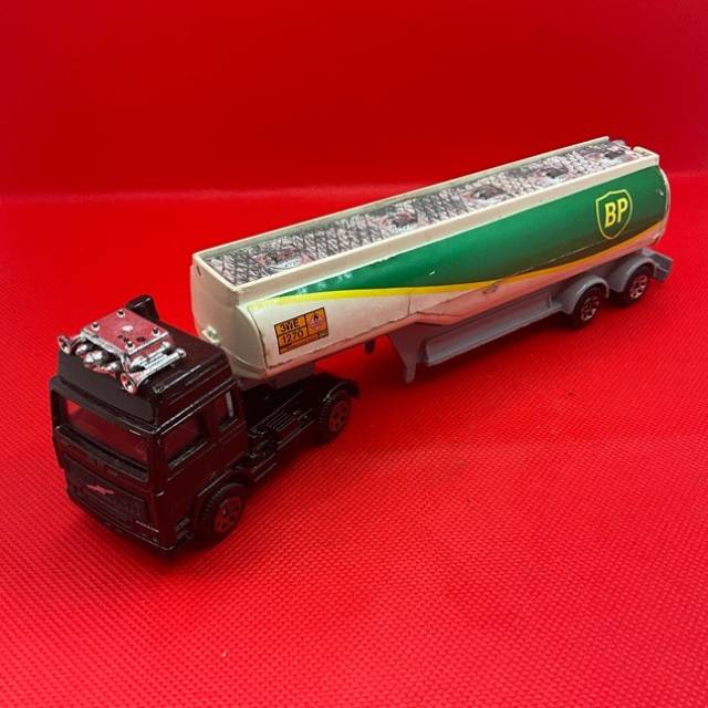 Corgi BP TANKER Black and White