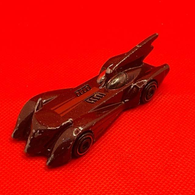HL Batman Red Batman The Brave And The Bold...