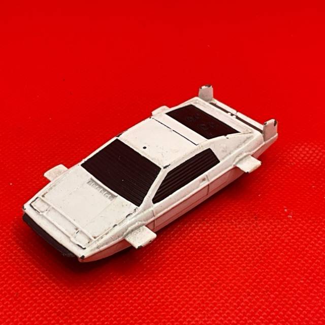 CORGI JUNIORS JAMES BOND 007 LOTUS ESPRIT SU...