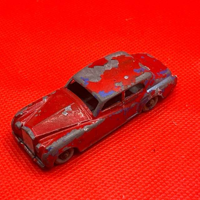 MB Lesley Rolls-Royce Silver Cloud Gray Whee...
