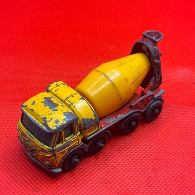 MB LESNEY Foden Concrete Truck Cement Mixer...