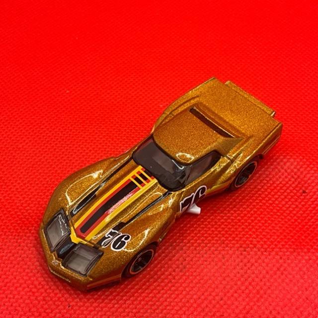 HL 76 Greenwood Corvette Gold W8304 2012 Mal...