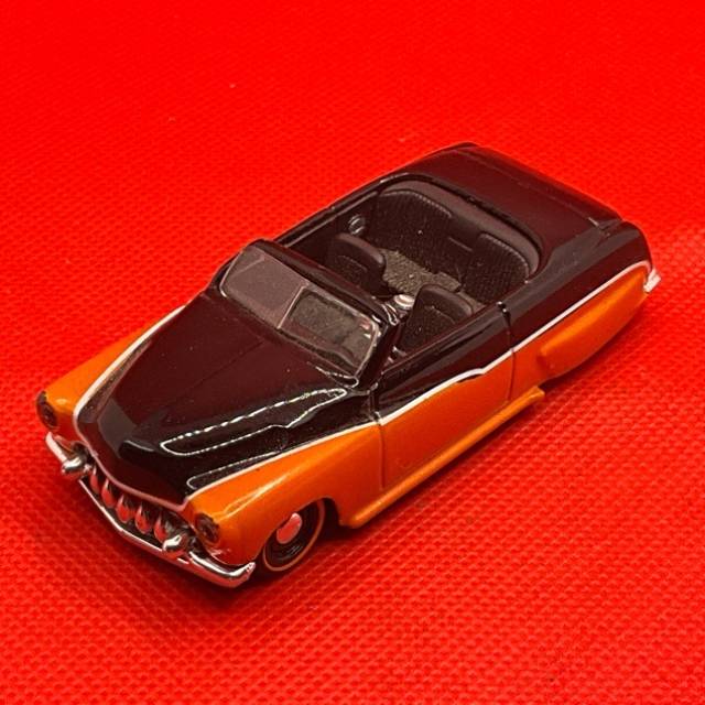 Maisto 1950 Mercury Elite Orange Black