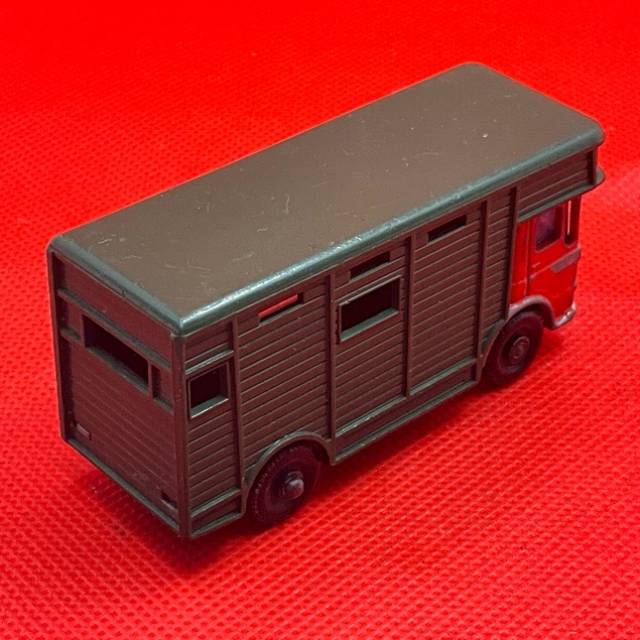 vintagetoy_68683.jpg
